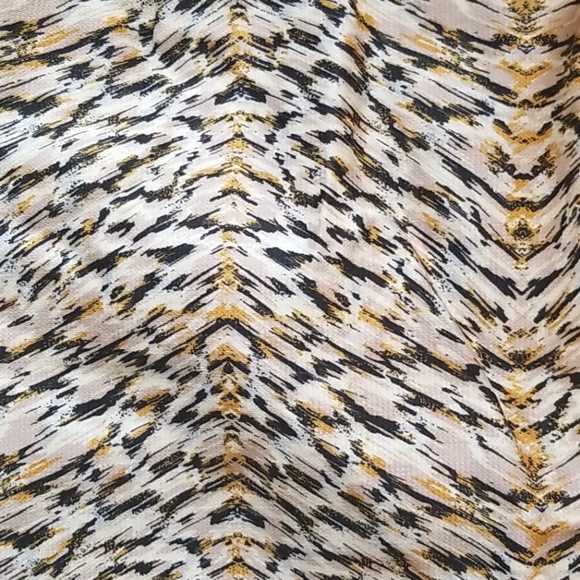 Skirt - Picture 3 of 4